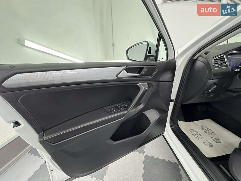 Внедорожник / Кроссовер Volkswagen Tiguan Allspace 2022 в Трускавце фото 41 Внедорожник / Кроссовер Volkswagen Tiguan Allspace 2022 в Трускавце