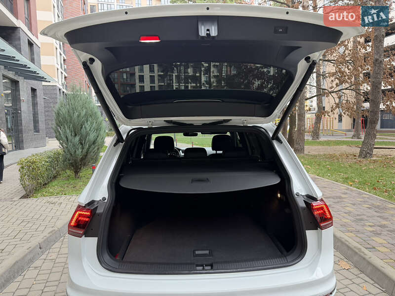 Позашляховик / Кросовер Volkswagen Tiguan Allspace 2020 в Броварах