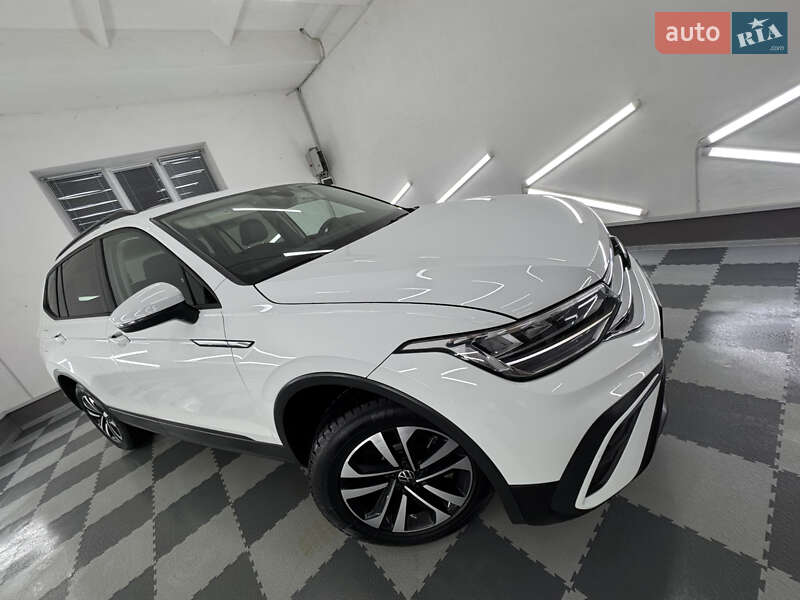 Внедорожник / Кроссовер Volkswagen Tiguan Allspace 2022 в Трускавце