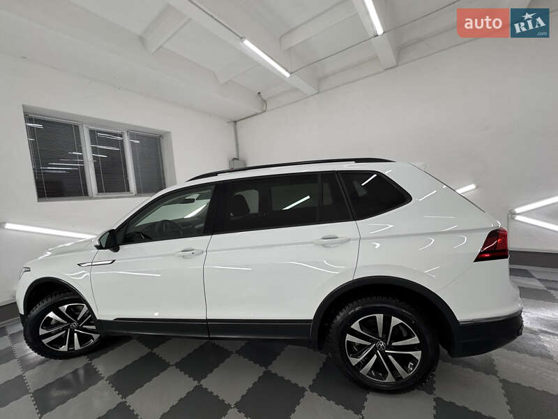 Внедорожник / Кроссовер Volkswagen Tiguan Allspace 2022 в Трускавце