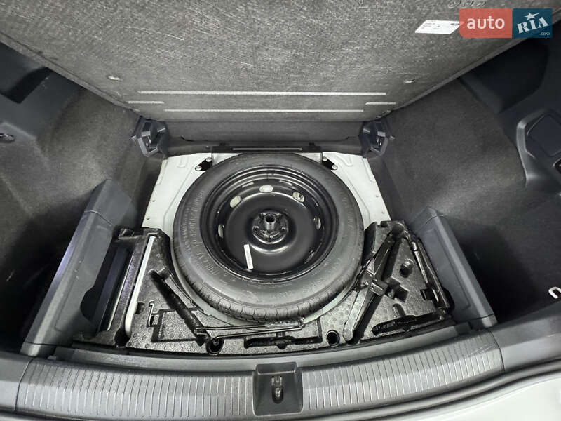 Внедорожник / Кроссовер Volkswagen Tiguan Allspace 2022 в Трускавце