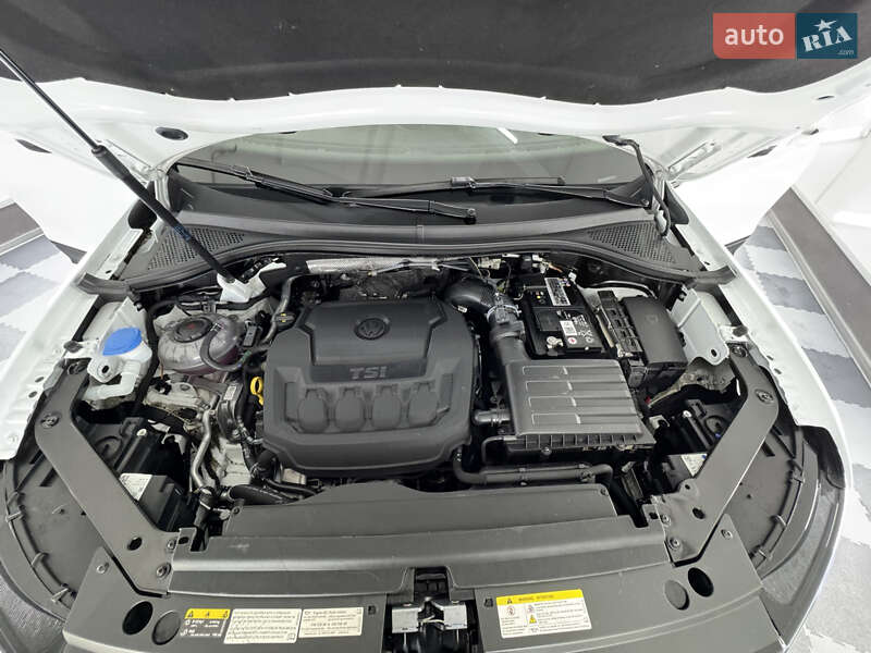 Внедорожник / Кроссовер Volkswagen Tiguan Allspace 2022 в Трускавце