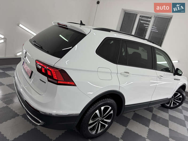 Внедорожник / Кроссовер Volkswagen Tiguan Allspace 2022 в Трускавце