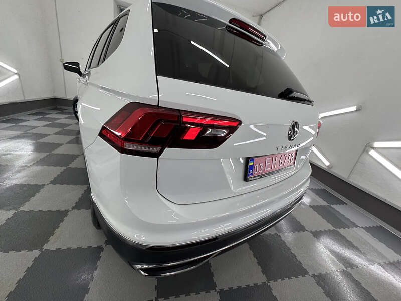 Внедорожник / Кроссовер Volkswagen Tiguan Allspace 2022 в Трускавце