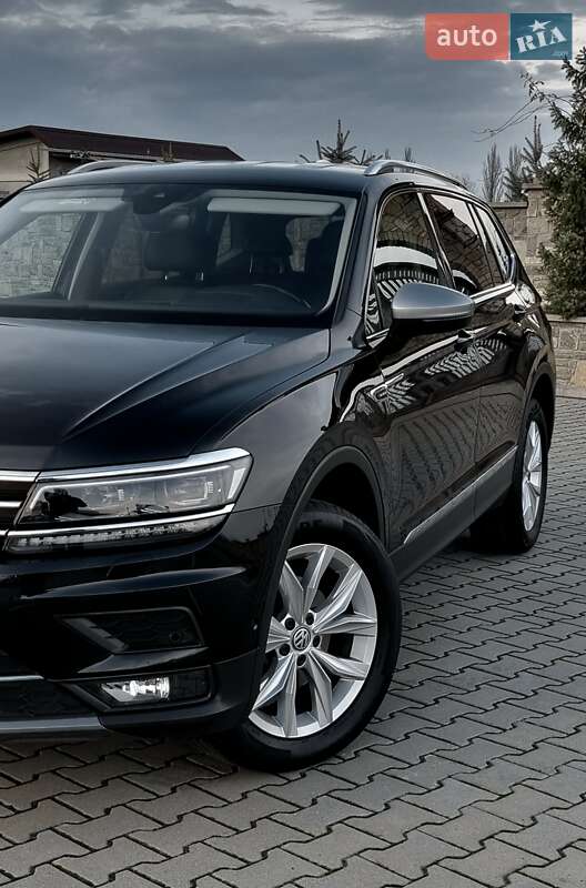 Внедорожник / Кроссовер Volkswagen Tiguan Allspace 2020 в Черновцах