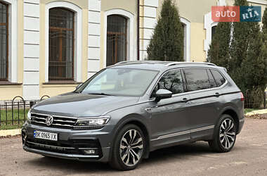 Позашляховик / Кросовер Volkswagen Tiguan Allspace 2019 в Радивиліві