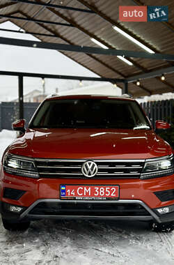 Внедорожник / Кроссовер Volkswagen Tiguan Allspace 2018 в Львове