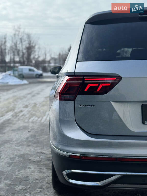 Внедорожник / Кроссовер Volkswagen Tiguan Allspace 2021 в Луцке