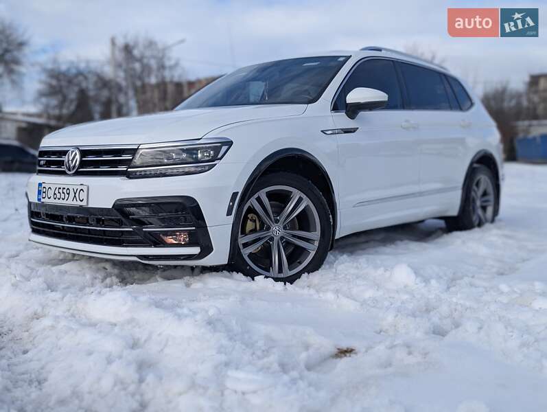 Внедорожник / Кроссовер Volkswagen Tiguan Allspace 2018 в Львове