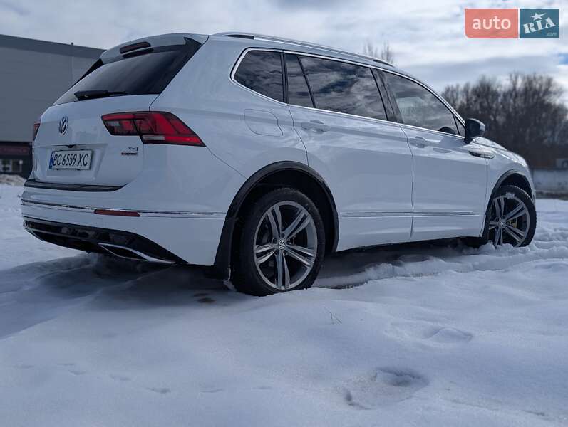 Внедорожник / Кроссовер Volkswagen Tiguan Allspace 2018 в Львове