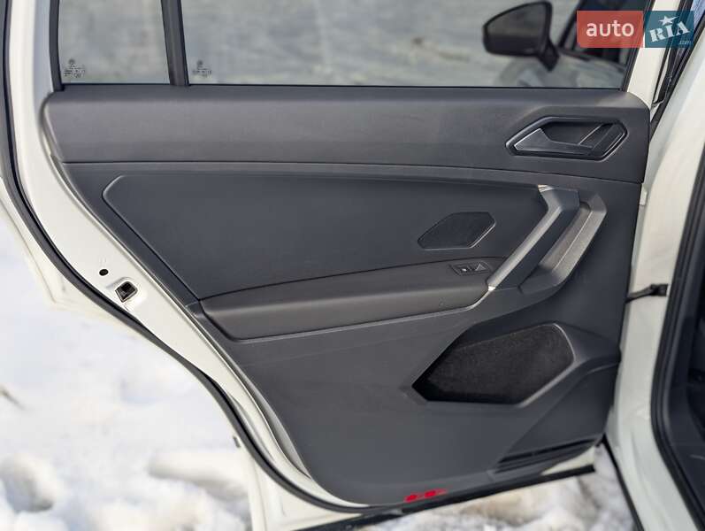 Внедорожник / Кроссовер Volkswagen Tiguan Allspace 2018 в Львове