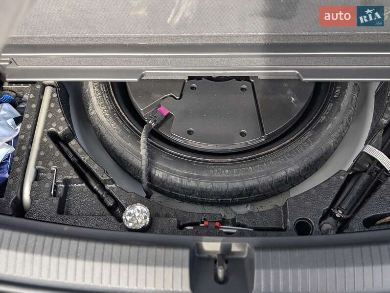 Внедорожник / Кроссовер Volkswagen Tiguan Allspace 2018 в Львове