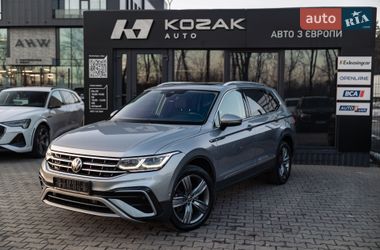 Внедорожник / Кроссовер Volkswagen Tiguan Allspace 2022 в Львове