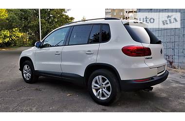 Внедорожник / Кроссовер Volkswagen Tiguan 2013 в Киеве