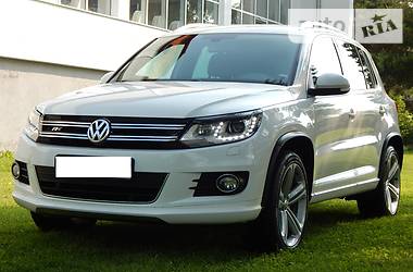 Внедорожник / Кроссовер Volkswagen Tiguan 2012 в Дрогобыче