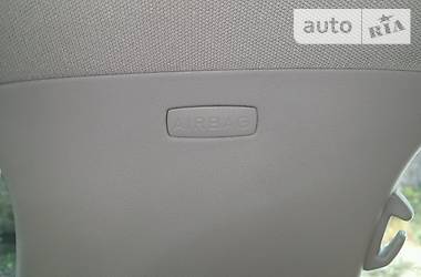 Позашляховик / Кросовер Volkswagen Tiguan 2012 в 