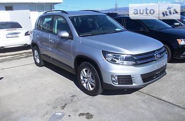 Внедорожник / Кроссовер Volkswagen Tiguan 2015 в Днепре