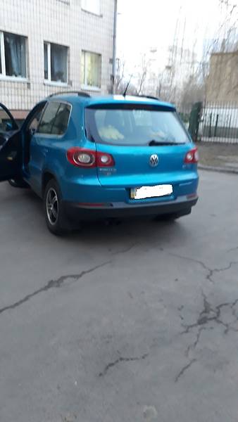 Позашляховик / Кросовер Volkswagen Tiguan 2008 в Звягелі