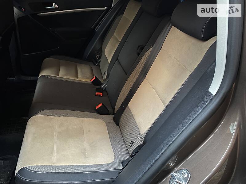 Позашляховик / Кросовер Volkswagen Tiguan 2013 в Мукачевому