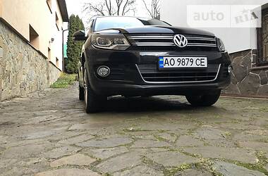 Позашляховик / Кросовер Volkswagen Tiguan 2011 в Тячеві