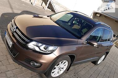 Внедорожник / Кроссовер Volkswagen Tiguan 2014 в Львове