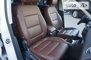 Позашляховик / Кросовер Volkswagen Tiguan 2013 в 