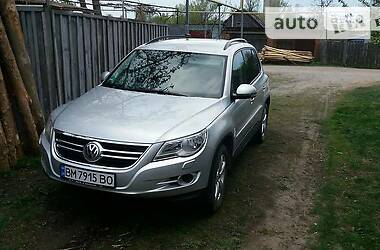 Позашляховик / Кросовер Volkswagen Tiguan 2008 в 