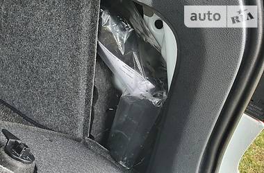 Позашляховик / Кросовер Volkswagen Tiguan 2017 в 