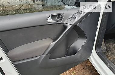 Позашляховик / Кросовер Volkswagen Tiguan 2017 в 