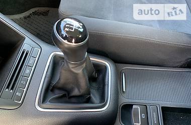 Позашляховик / Кросовер Volkswagen Tiguan 2011 в 