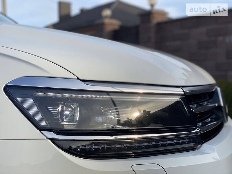 Позашляховик / Кросовер Volkswagen Tiguan 2016 в Рівному