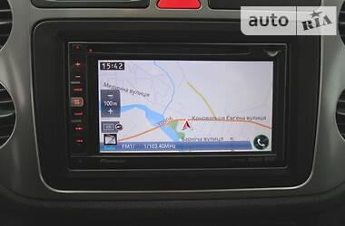 Внедорожник / Кроссовер Volkswagen Tiguan 2009 в 