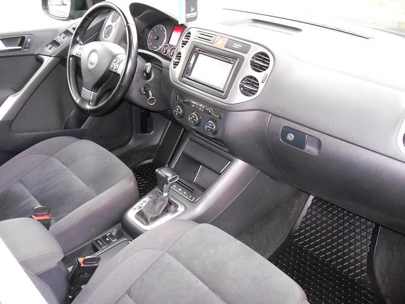 Позашляховик / Кросовер Volkswagen Tiguan 2009 в Івано-Франківську