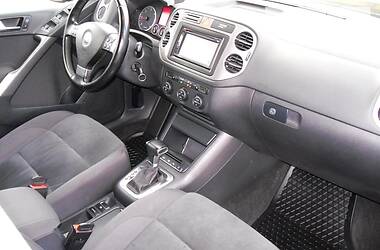 Внедорожник / Кроссовер Volkswagen Tiguan 2009 в 