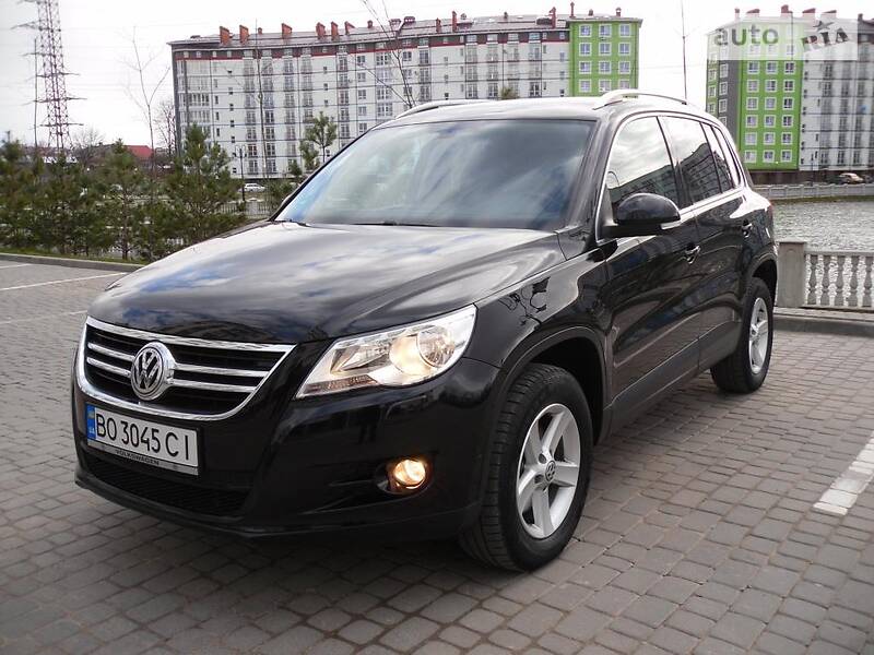 Позашляховик / Кросовер Volkswagen Tiguan 2009 в Івано-Франківську