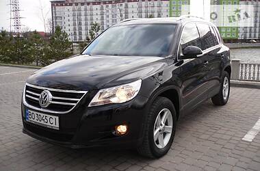Внедорожник / Кроссовер Volkswagen Tiguan 2009 в 
