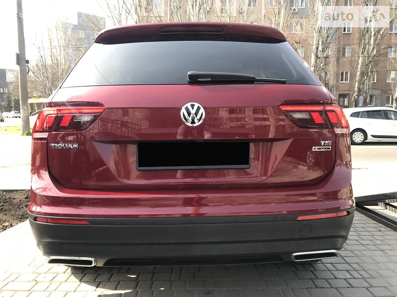 Позашляховик / Кросовер Volkswagen Tiguan 2018 в Одесі