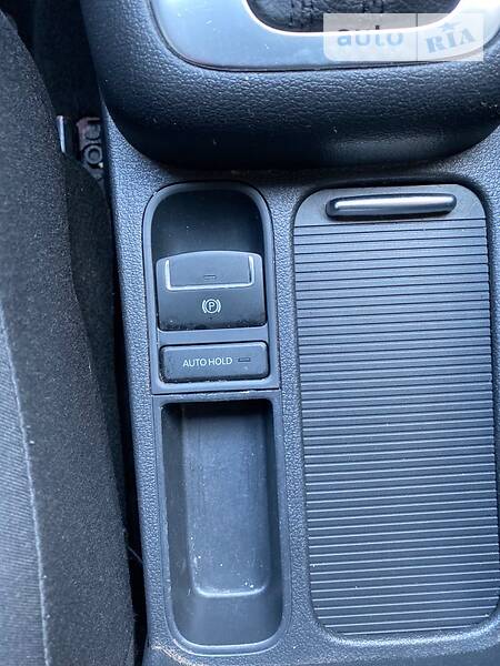 Позашляховик / Кросовер Volkswagen Tiguan 2011 в Луцьку