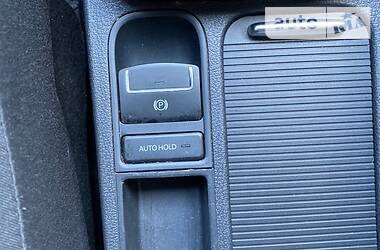 Позашляховик / Кросовер Volkswagen Tiguan 2011 в 