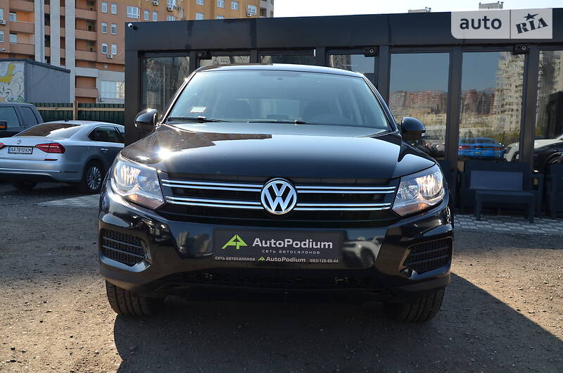 Позашляховик / Кросовер Volkswagen Tiguan 2017 в Києві