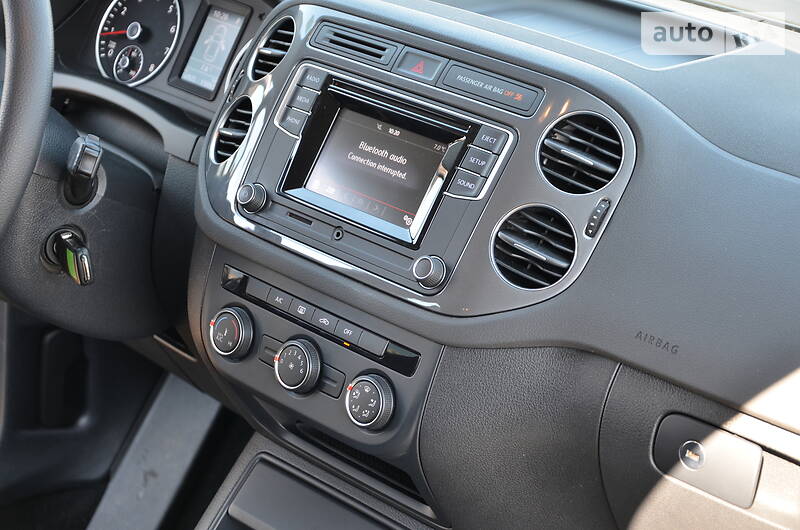 Позашляховик / Кросовер Volkswagen Tiguan 2017 в Києві