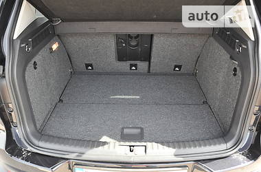 Позашляховик / Кросовер Volkswagen Tiguan 2017 в 