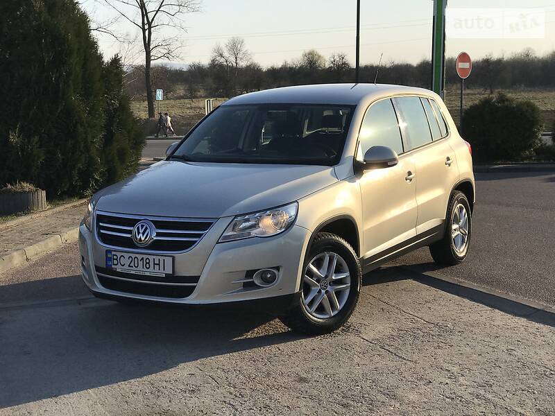 Позашляховик / Кросовер Volkswagen Tiguan 2010 в Дрогобичі