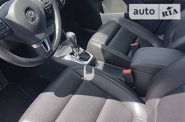 Позашляховик / Кросовер Volkswagen Tiguan 2013 в 
