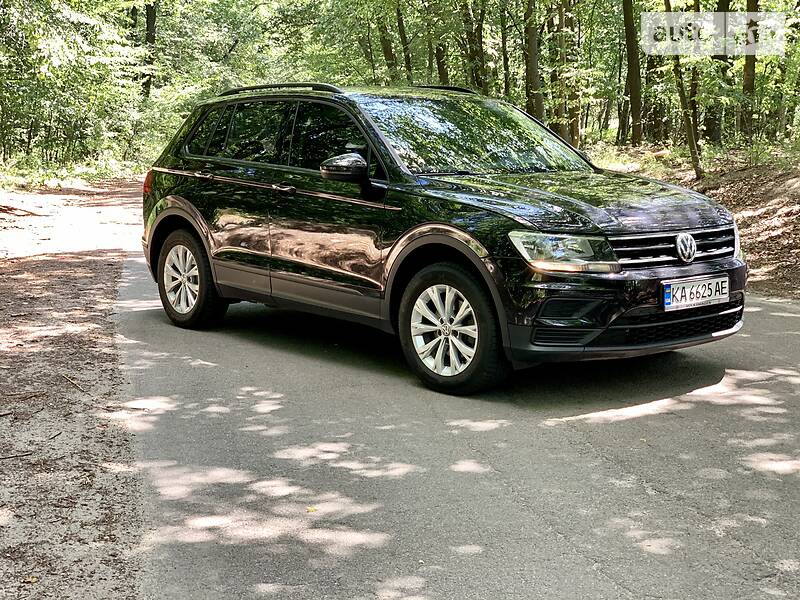 Позашляховик / Кросовер Volkswagen Tiguan 2017 в Києві