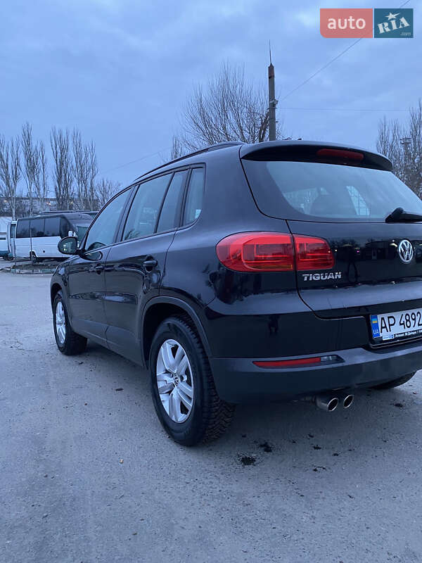 Позашляховик / Кросовер Volkswagen Tiguan 2017 в Києві