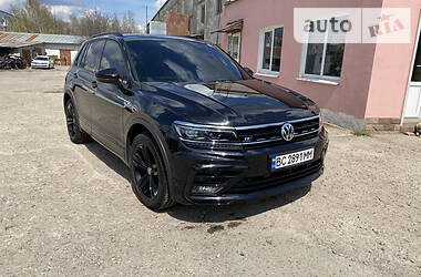 Внедорожник / Кроссовер Volkswagen Tiguan 2020 в Курахово