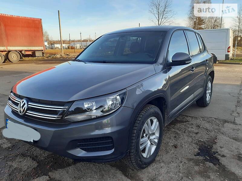 Внедорожник / Кроссовер Volkswagen Tiguan 2014 в Ивано-Франковске