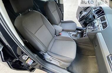 Внедорожник / Кроссовер Volkswagen Tiguan 2017 в 
