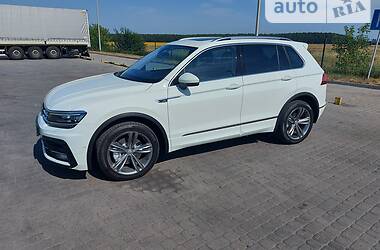 Внедорожник / Кроссовер Volkswagen Tiguan 2018 в Радивилове